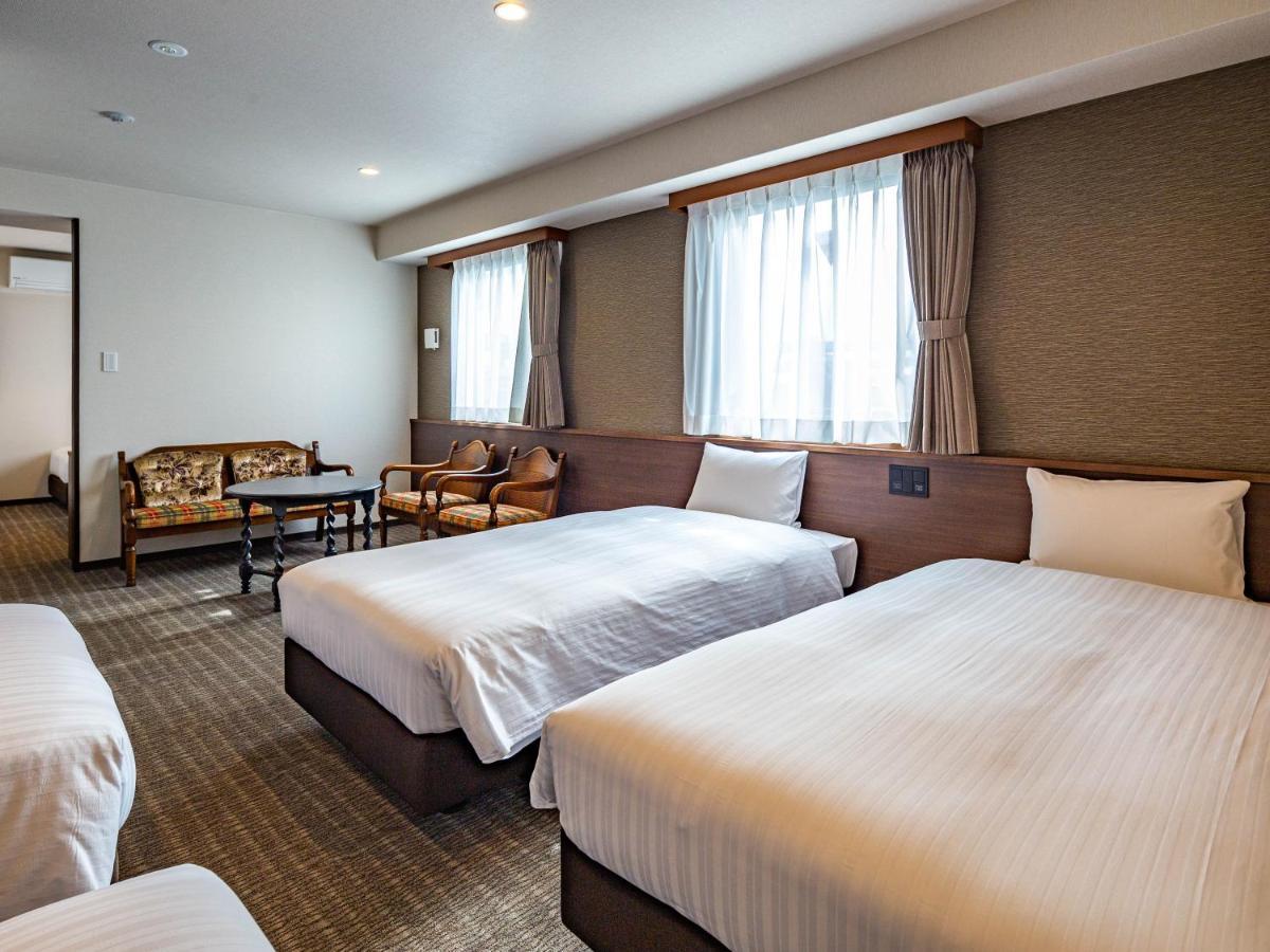 Bande Hotel Tenpozan Higashi Осака Екстер'єр фото