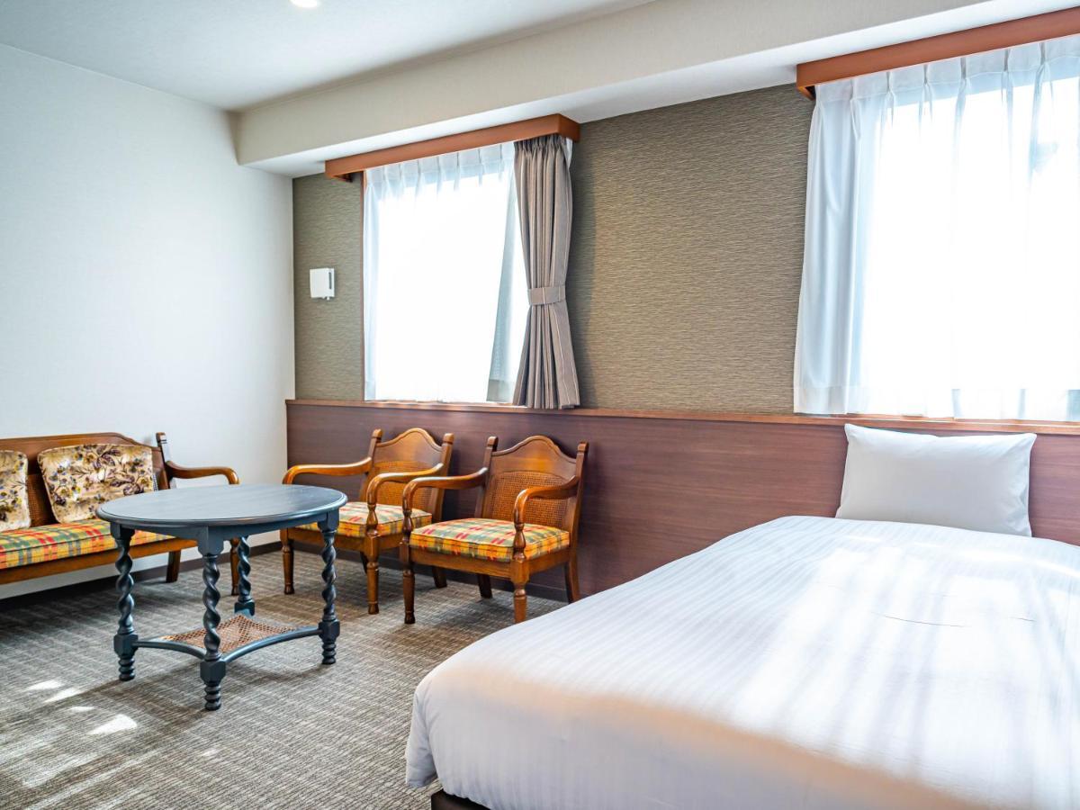 Bande Hotel Tenpozan Higashi Осака Екстер'єр фото